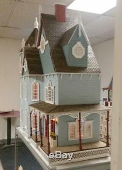 112 Scale (1) Miniature Dollhouse Leon Victorian Gothic Dollhouse Kit Ld02