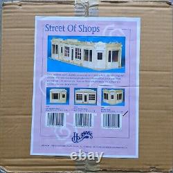 112 Scale Houseworks Street Of Shops Corner Shop Dollhouse Kit