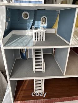 1991 Dura Craft CA 750 Cambridge Miniature Victorian Dollhouse excellent