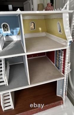 1991 Dura Craft CA 750 Cambridge Miniature Victorian Dollhouse excellent