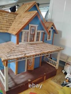 1998 Bayberry Wooden Dollhouse by DuraCraft Partially Assembled with Parts