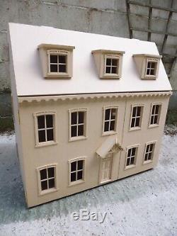 1/12 Dolls House Radcliff House 6 rooms 30 Kit by Dolls House Direct
