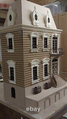 1/12 scale The French Villa 7 room Plus Hallway Dolls House KIT TFP1001