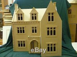 1/12th scale Doll House The Draycott Gothic House KIT