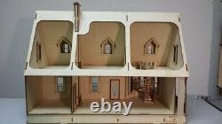 Alisha Country Dollhouse (124 scale)