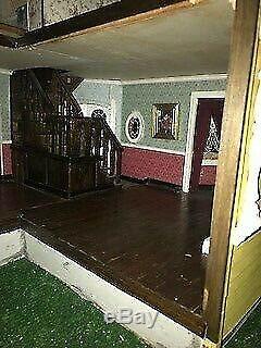 Antique Doll House