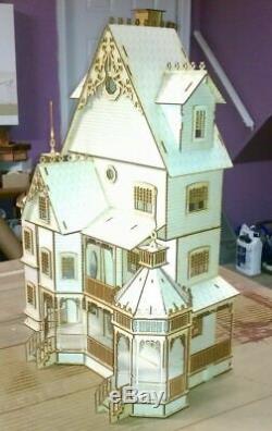 Ashley Gothic Victorian Dollhouse (124 Scale Kit)