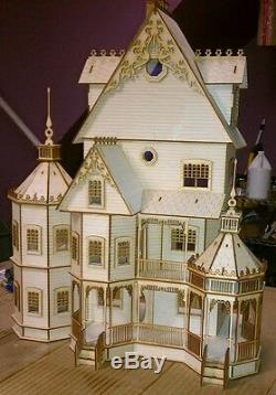 Ashley Gothic Victorian Dollhouse 124 scale Kit