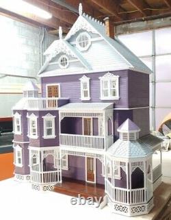 Ashley Gothic Victorian Generation 2 Dollhouse 112 scale kit