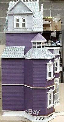 Ashley Gothic Victorian Generation 2 Dollhouse 112 scale kit