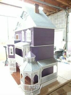 Ashley Gothic Victorian Generation 2 Dollhouse 112 scale kit