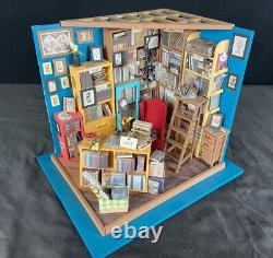 Assembled Rolife LED Miniature Dollhouse Sam's Study Library With Lights 124