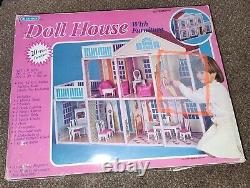 BLUE BOX DOLL HOUSE With FURNITURE VINTAGE! RARE! (NEW IN ORIGINAL BOX #32072)