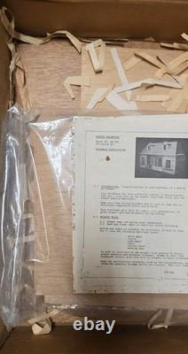 Batrie Dollhouse Wellesley DH-85k Opened Unassembled Dollhouse Kit