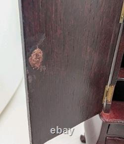 Bespaq Dutch Baby House With Six Room/Furniture Kits