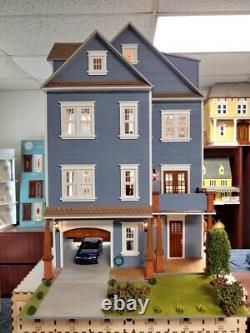 Clarkson Craftsman Mansion 112 Dollhouse Kit