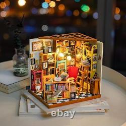 DIY Miniature House Kit Sam's Study with Dustproof Display