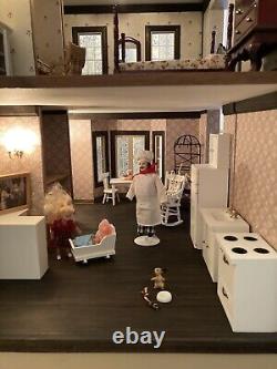 DOLLHOUSE 1/12 Scale Miniatures Lighted, Furnished Adult Owner Perfect Condition