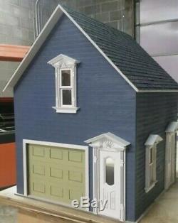 Darleen high cieling Victorian garage/workshop 112 scale