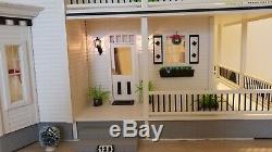 Dollhouse 112 scale. Electric. Completely furnished