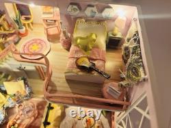 Dollhouse Assembled already From DIY Kit miniature