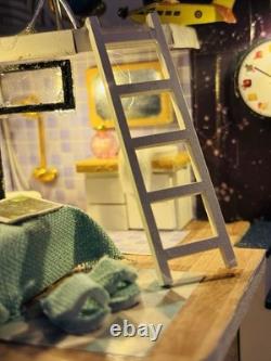 Dollhouse Assembled miniature kit made from a DY box kit, ready for display Done