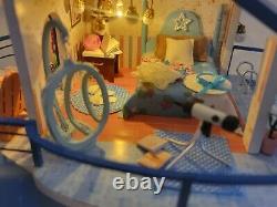 Dollhouse Beach House Completed Miniature Full House Bookend Nautical