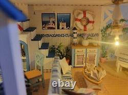 Dollhouse Beach House Completed Miniature Full House Bookend Nautical