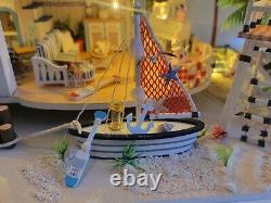 Dollhouse Beach House Completed Miniature Full House Bookend Nautical