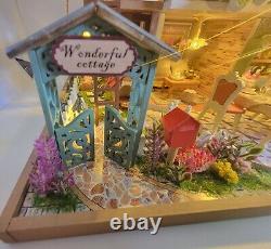 Dollhouse Cottage Completed Miniature Full House Bookend