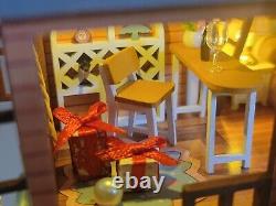 Dollhouse Cottage Completed Miniature Full House Bookend