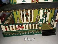 Dollhouse, Custom Made Dollhouse Furniture 26.5 X 20 X 15