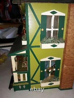 Dollhouse, Custom Made Dollhouse Furniture 26.5 X 20 X 15