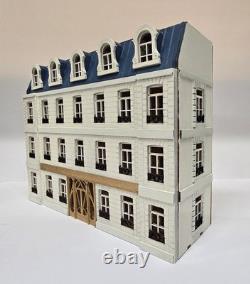 Dollhouse -French Street Hotel Miniature kit in 148th scale