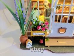 Dollhouse Greenhouse Completed Miniature Garden House Bookend