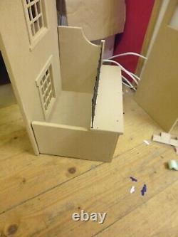Dolls House 1/12th 10 room town house KIT 30 inches wide By Dolls House Direct