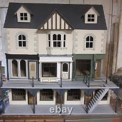 Dolls House York St row of 3 Shops with 6 Rooms above 1/12 scale kit