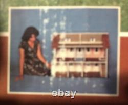 Dura-Craft Colonial Dollhouse Kit 1/12 Scale RARE FIND