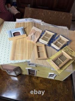 Dura Craft FH-505 Farmhouse Dollhouse 112 Scale Wood Kit 8 Rooms Miniatures