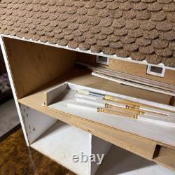 Dura Craft FH-505 Farmhouse Dollhouse 112 Scale Wood Kit 8 Rooms Miniatures