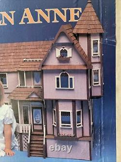 Dura Craft Queen Anne Mansion in Miniature Doll House Vintage QA575