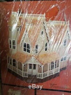 Greenleaf's The Pierce Dollhouse Kit