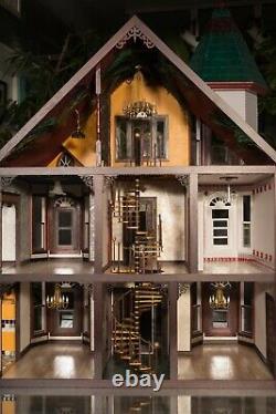 HAVE A L@@K at this very unique handmade miniature dollhouse