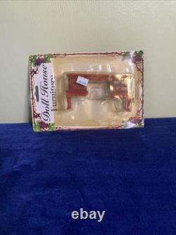 Heritage HR 560 Heritage Mansions In Miniature A Dura Craft Dollhouse Kit 1991