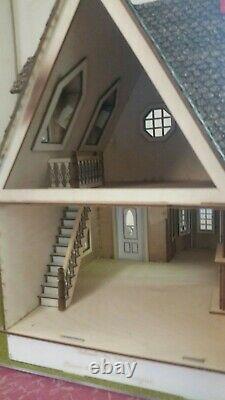 Jasmine 2 Gothic Victorian Cottage 124 Scale Dollhouse Kit