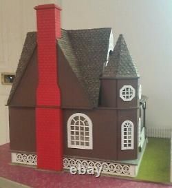 Jasmine 2 Gothic Victorian Cottage 124 Scale Dollhouse Kit