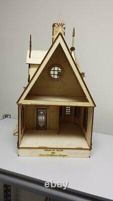 Jasmine Gothic Victorian Cottage Dollhouse (124 scale)