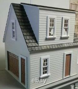 Lansdowne 112 scale Dollhouse ONE car garage/workshop