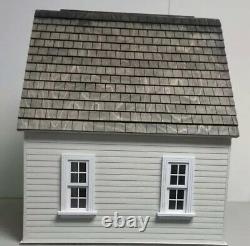 Lansdowne 112 scale Dollhouse ONE car garage/workshop