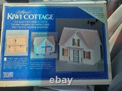 Lilliput Kiwi Cottage by Walmer Dollhouses NIB
